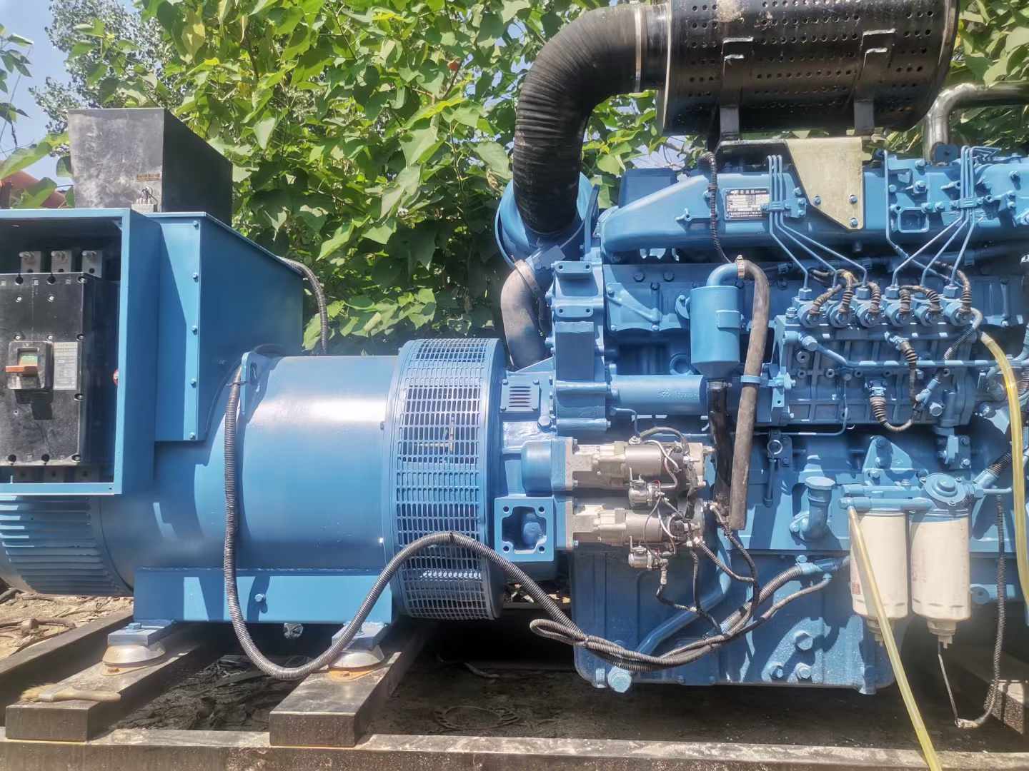 平陆详细说明降低 800kW 柴油发电机输出电流波动的方法