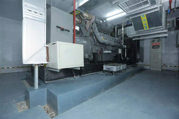 平陆发电机组如何计算间歇运行负载功率？