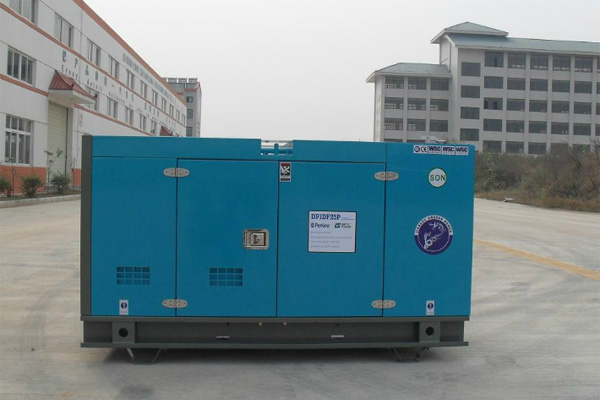 平陆发电机租赁如何正确安装空气滤清器？