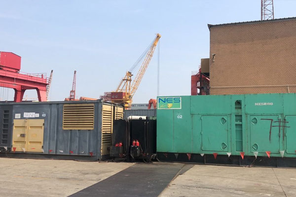 平陆发电机出租空气滤清器的清洁频率是多少？