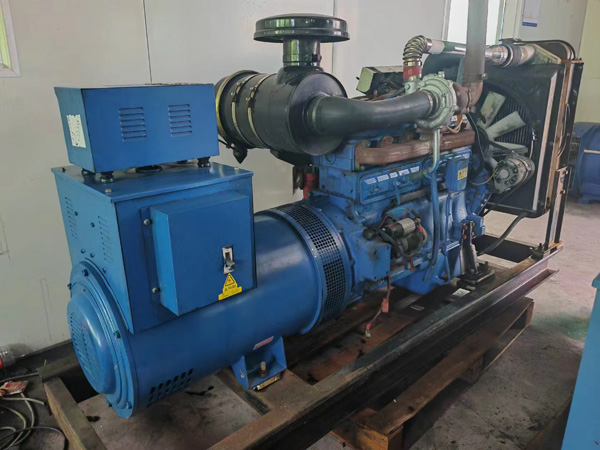 平陆100kW柴油发电机组使用多级机油有哪些优缺点？