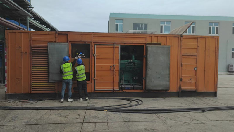 平陆如何检查柴油发电机组的机油油位？